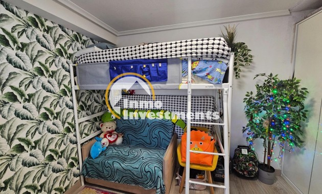 Resale - Apartment - Torrevieja - Torreblanca