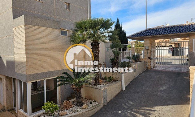 Resale - Apartment - Torrevieja - Torreblanca