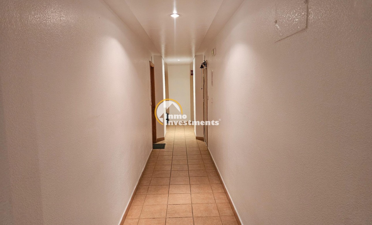 Resale - Apartment - Torrevieja - Torreblanca