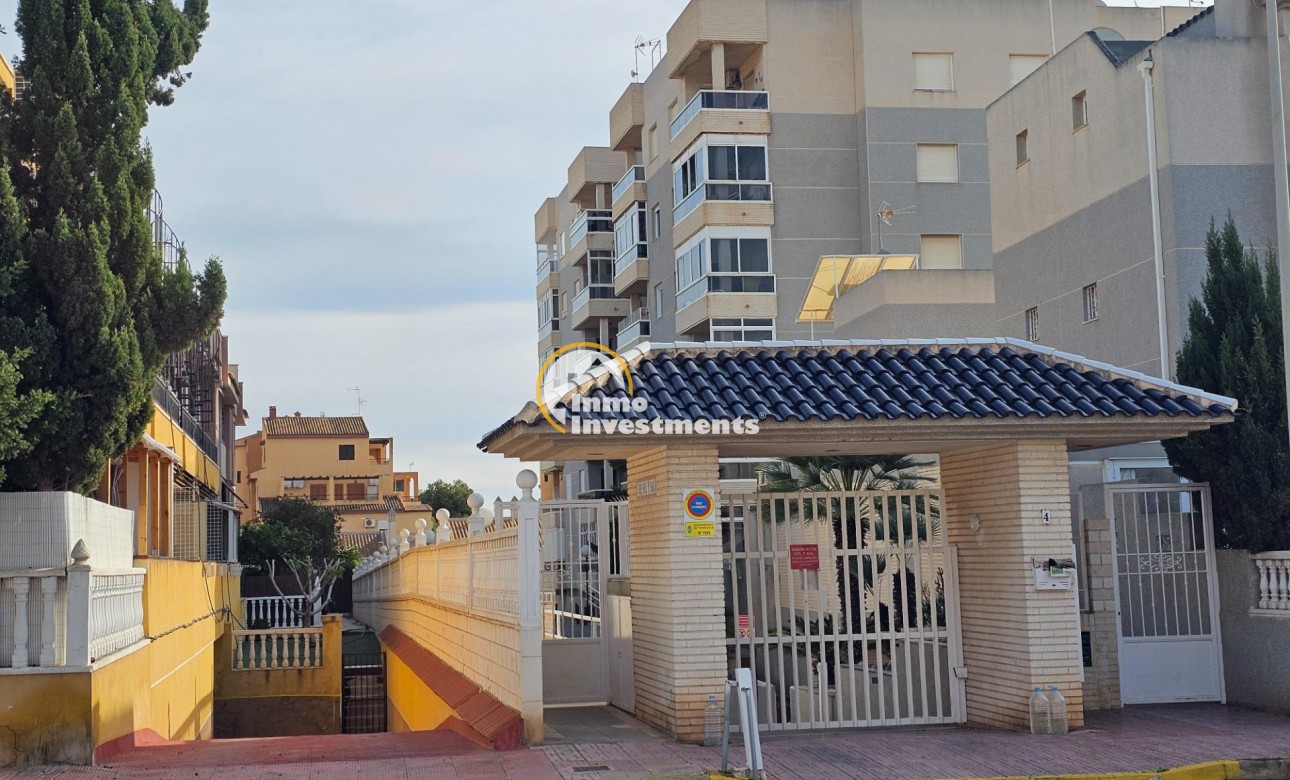 Resale - Apartment - Torrevieja - Torreblanca