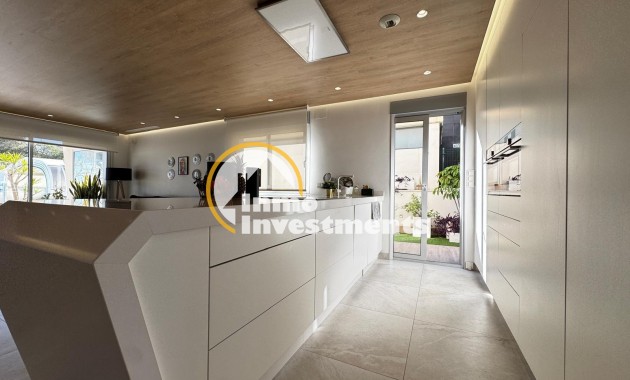 Till salu - Villa - Orihuela Costa - Campoamor