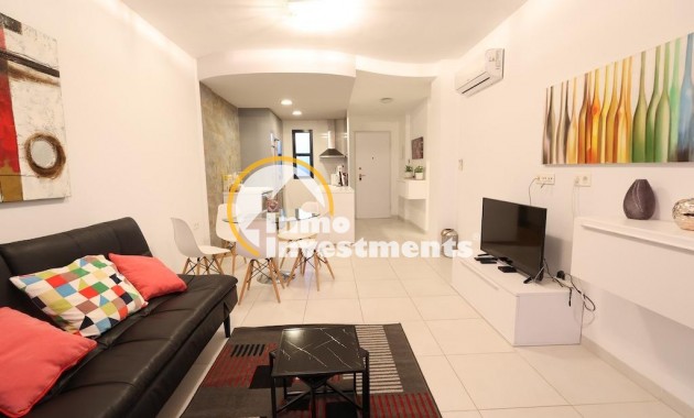 Resale - Apartment - Orihuela Costa - La Zenia