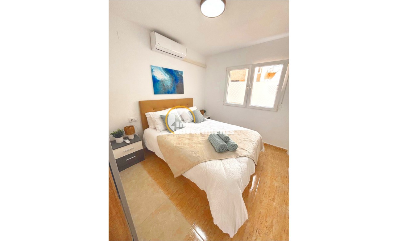 Resale - Apartment - Torrevieja - Torreblanca