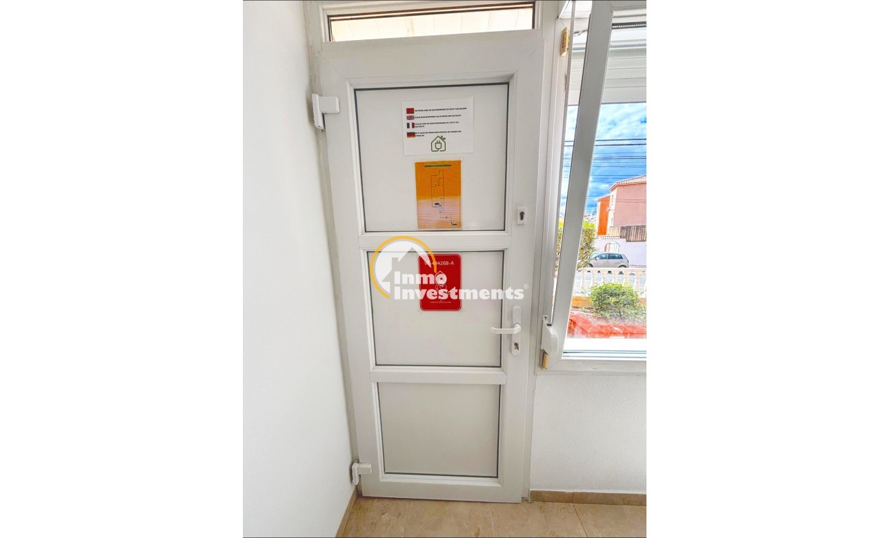 Resale - Apartment - Torrevieja - Torreblanca