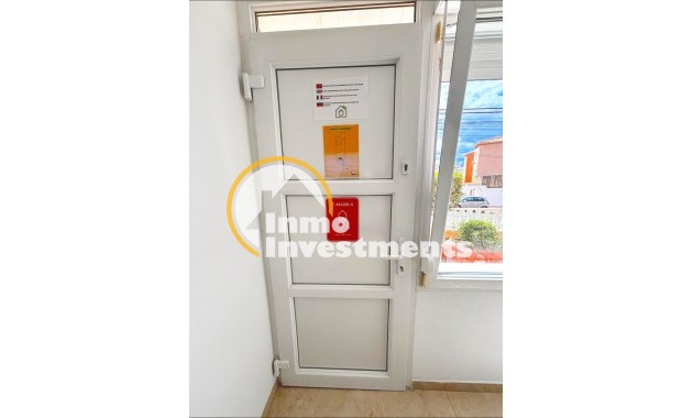 Resale - Apartment - Torrevieja - Torreblanca