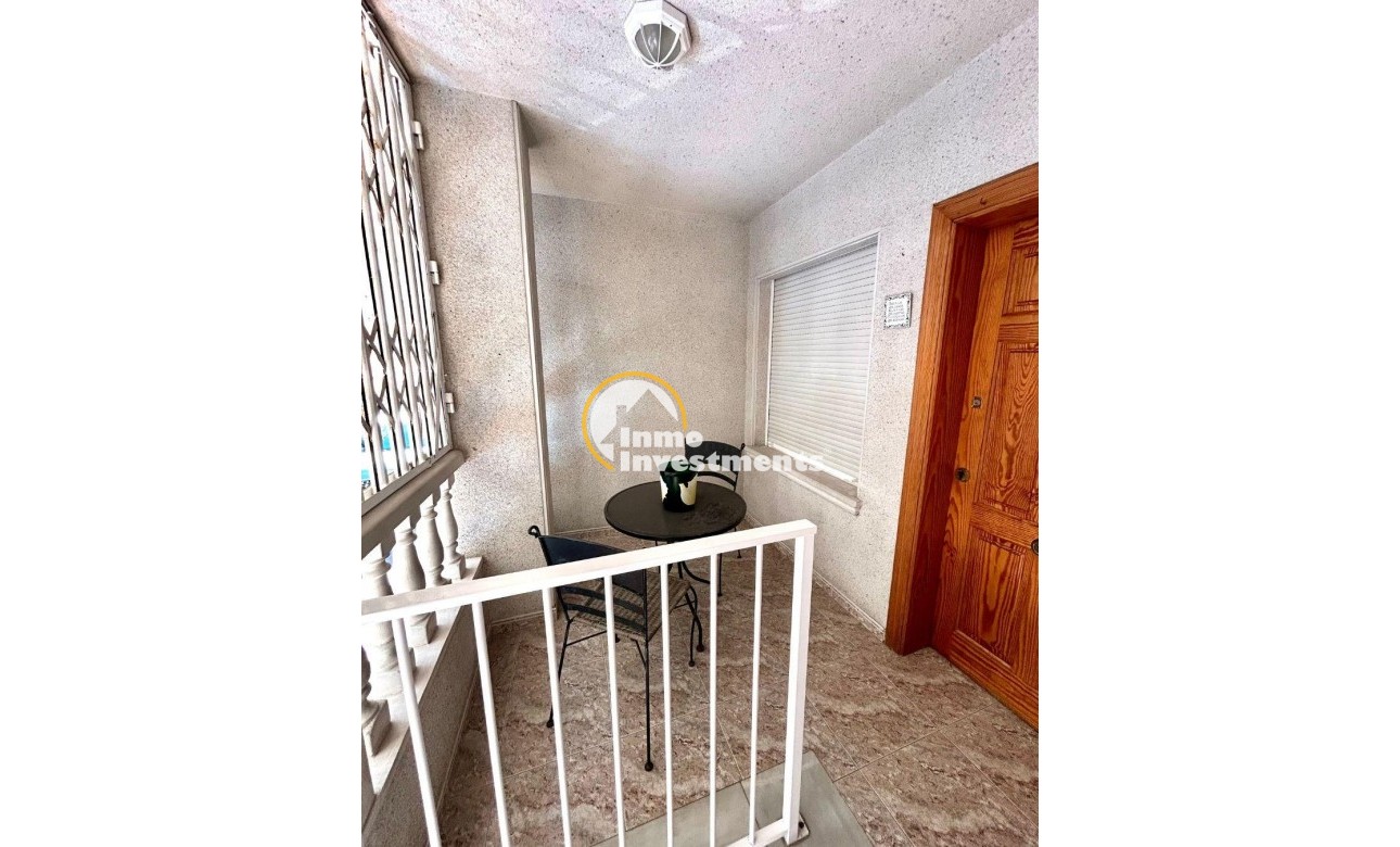 Reventa - Apartamento - Torrevieja - Estacion de autobuses