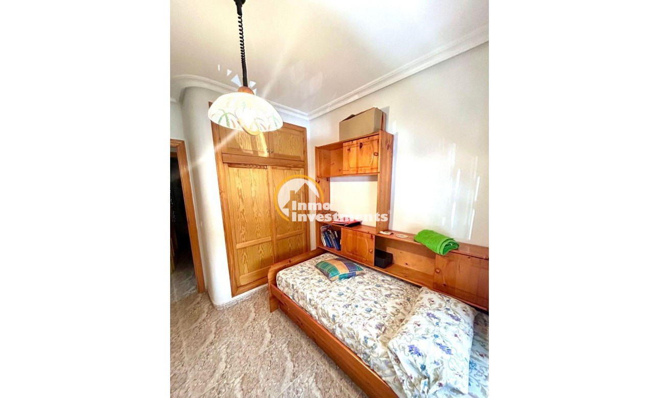 Reventa - Apartamento - Torrevieja - Estacion de autobuses