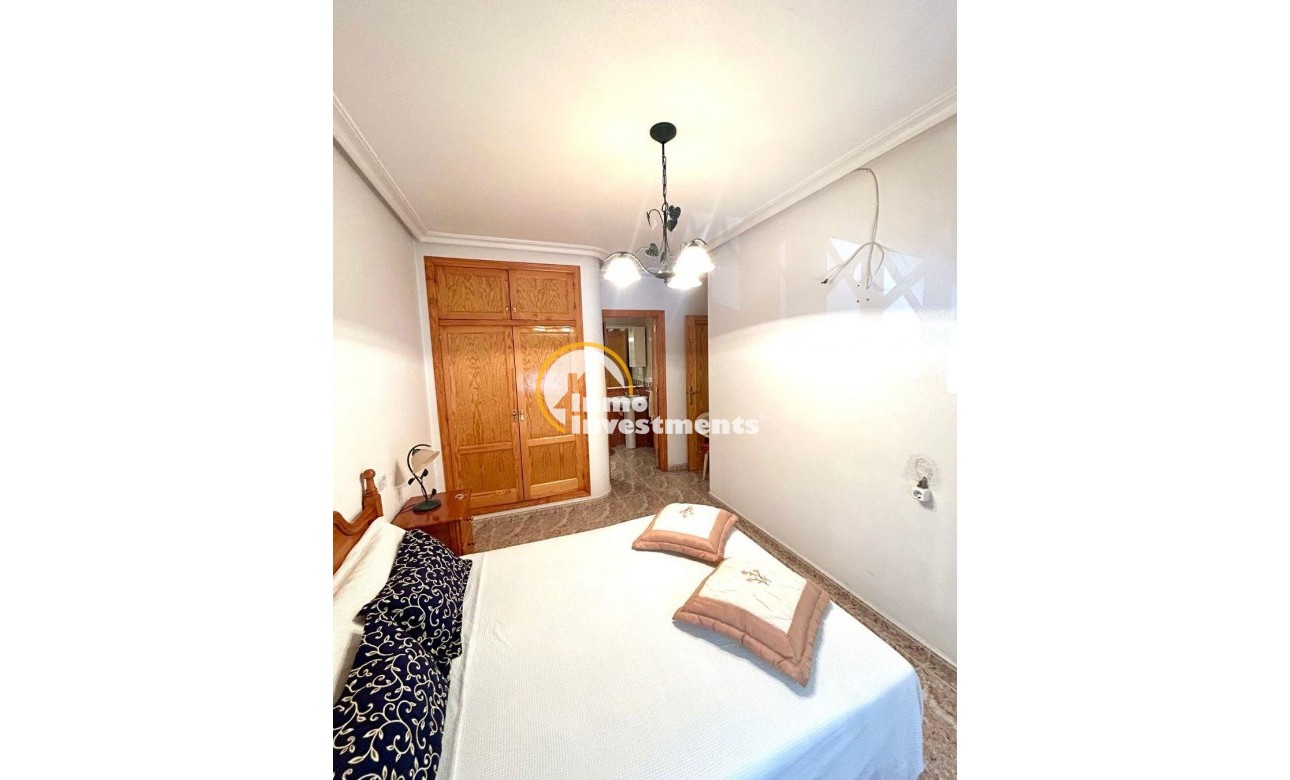 Reventa - Apartamento - Torrevieja - Estacion de autobuses