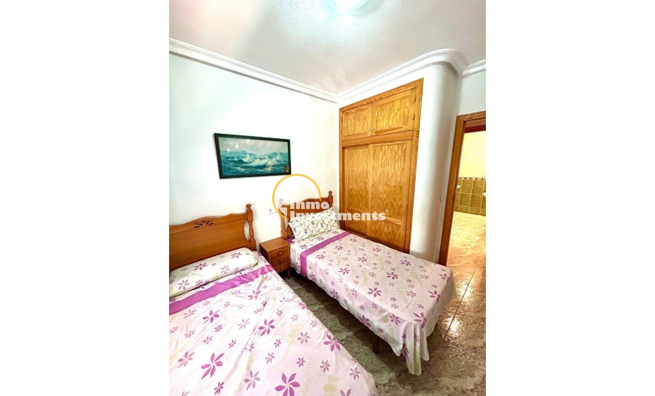 Reventa - Apartamento - Torrevieja - Estacion de autobuses