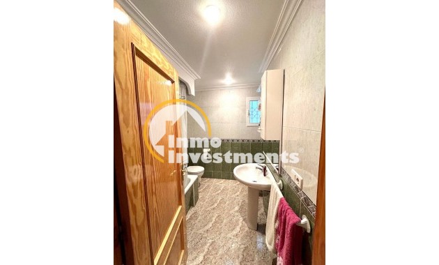 Reventa - Apartamento - Torrevieja - Estacion de autobuses