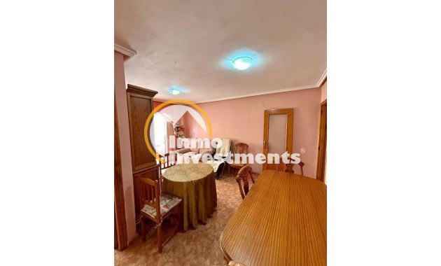 Resale - Apartment - Torrevieja - Playa del Cura