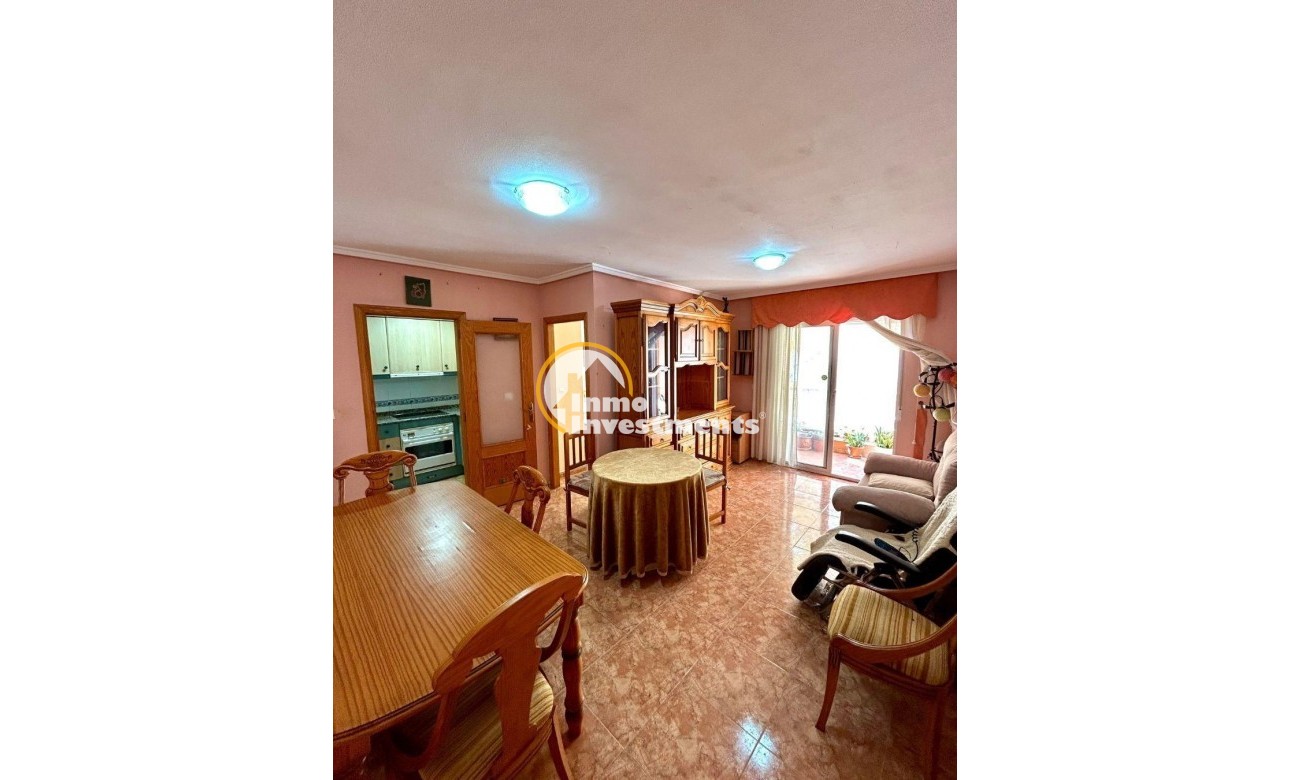 Resale - Apartment - Torrevieja - Playa del Cura