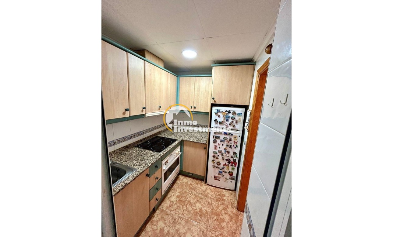 Resale - Apartment - Torrevieja - Playa del Cura