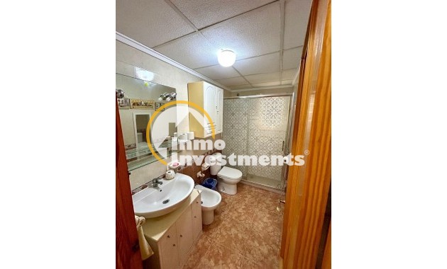 Resale - Apartment - Torrevieja - Playa del Cura