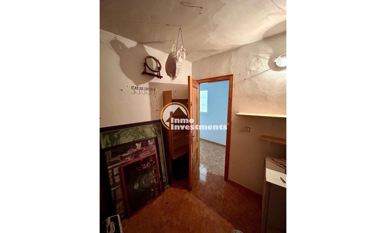 Resale - Apartment - Torrevieja - Playa del Cura