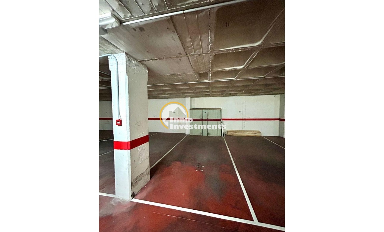 Resale - Apartment - Torrevieja - Playa del Cura