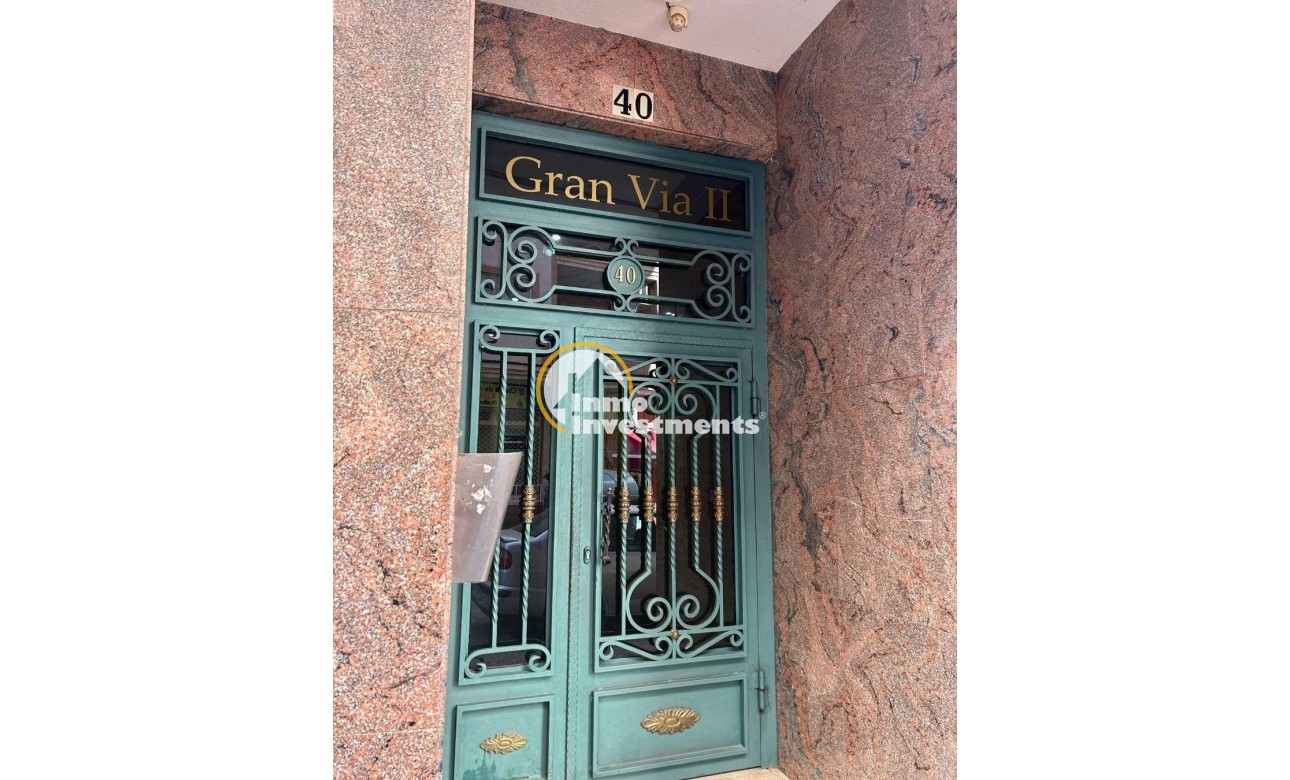 Resale - Apartment - Torrevieja - Playa del Cura