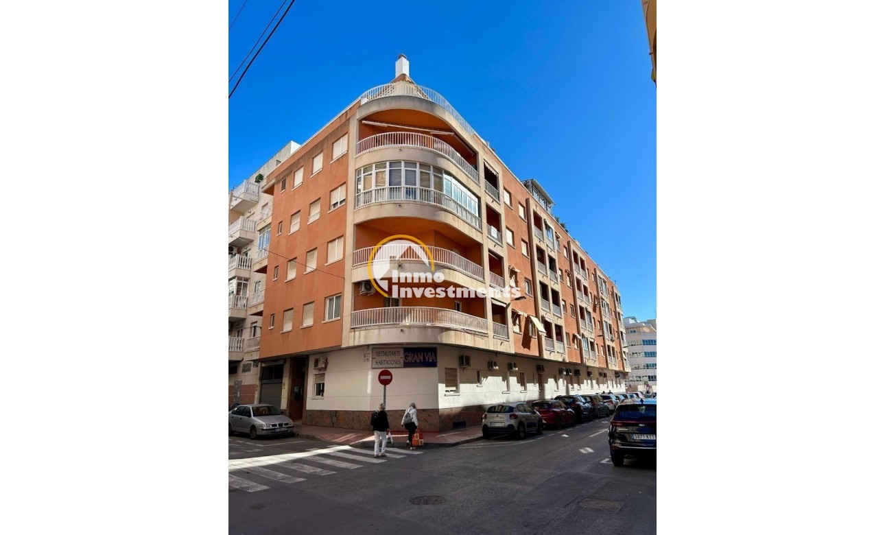 Resale - Apartment - Torrevieja - Playa del Cura