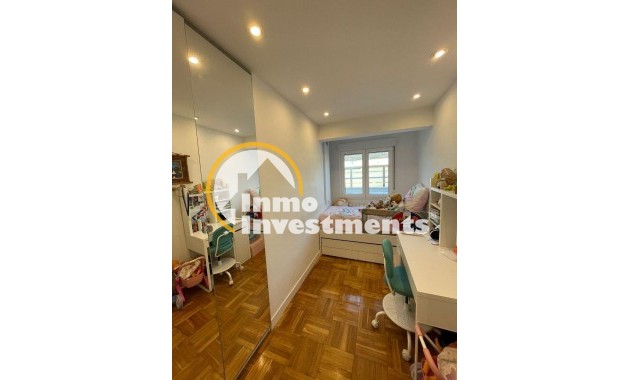 Revente privée - Penthouse - Oviedo