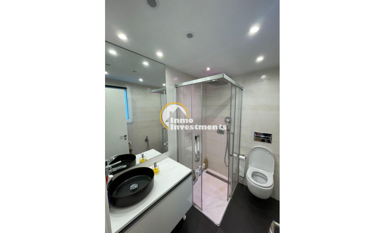 Revente privée - Penthouse - Oviedo