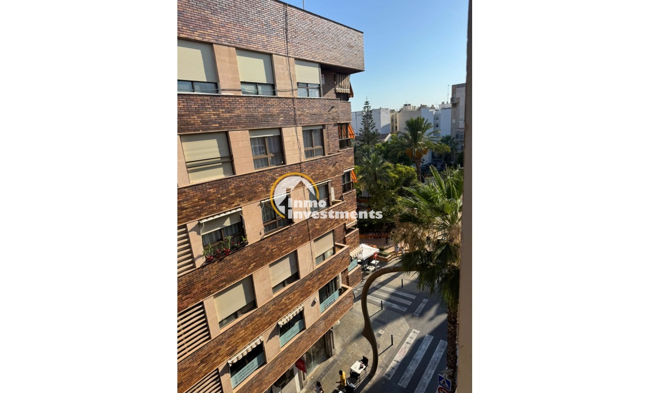 Resale - Apartment - Torrevieja