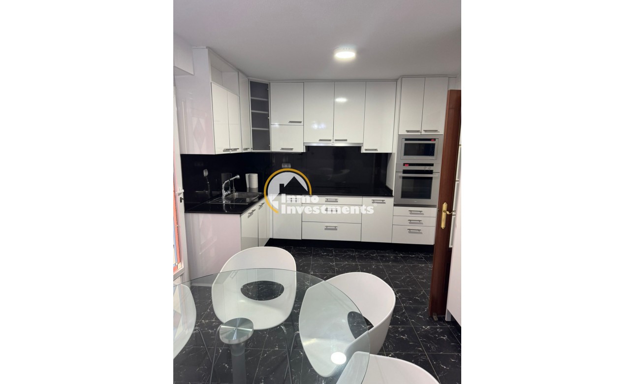 Resale - Apartment - Torrevieja