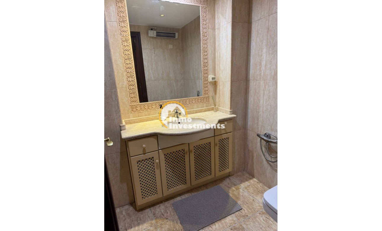 Resale - Apartment - Torrevieja