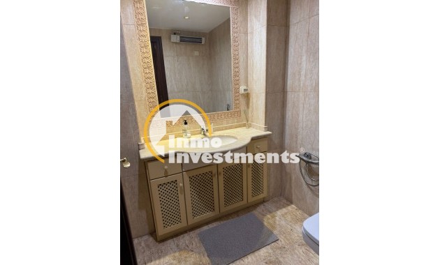 Resale - Apartment - Torrevieja