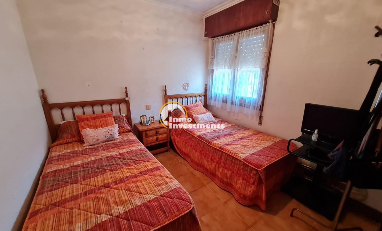 Resale - Bungalow - Torrevieja - Playa del Cura