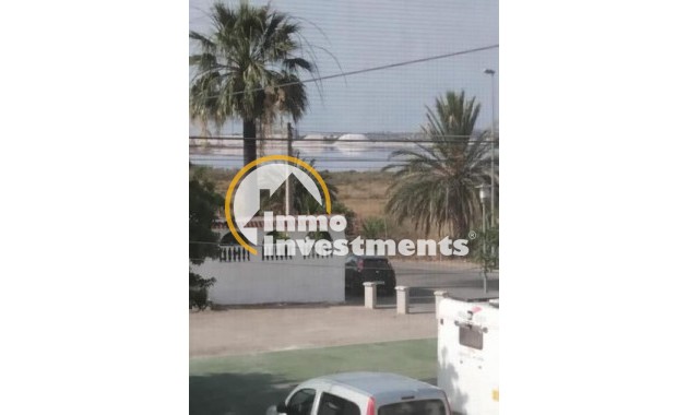 Resale - Villa - Torrevieja