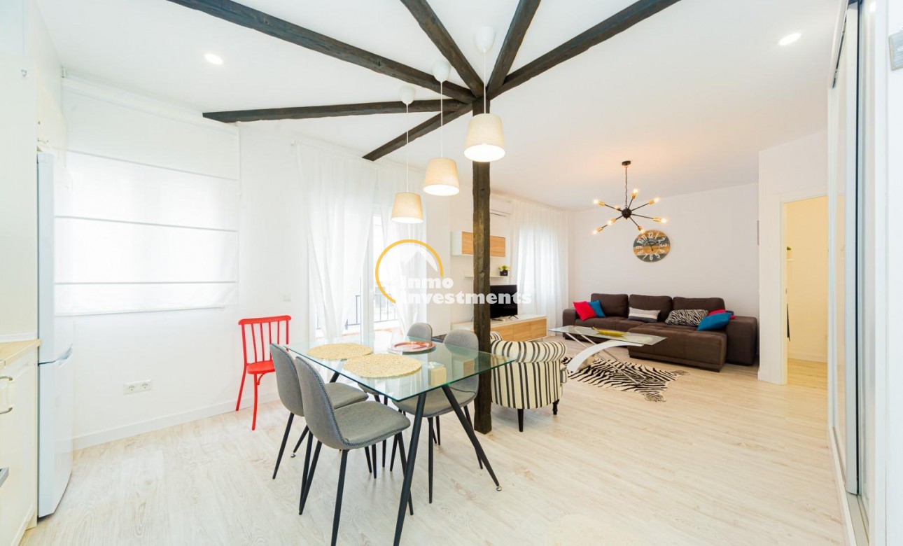 Resale - Apartment - Torrevieja