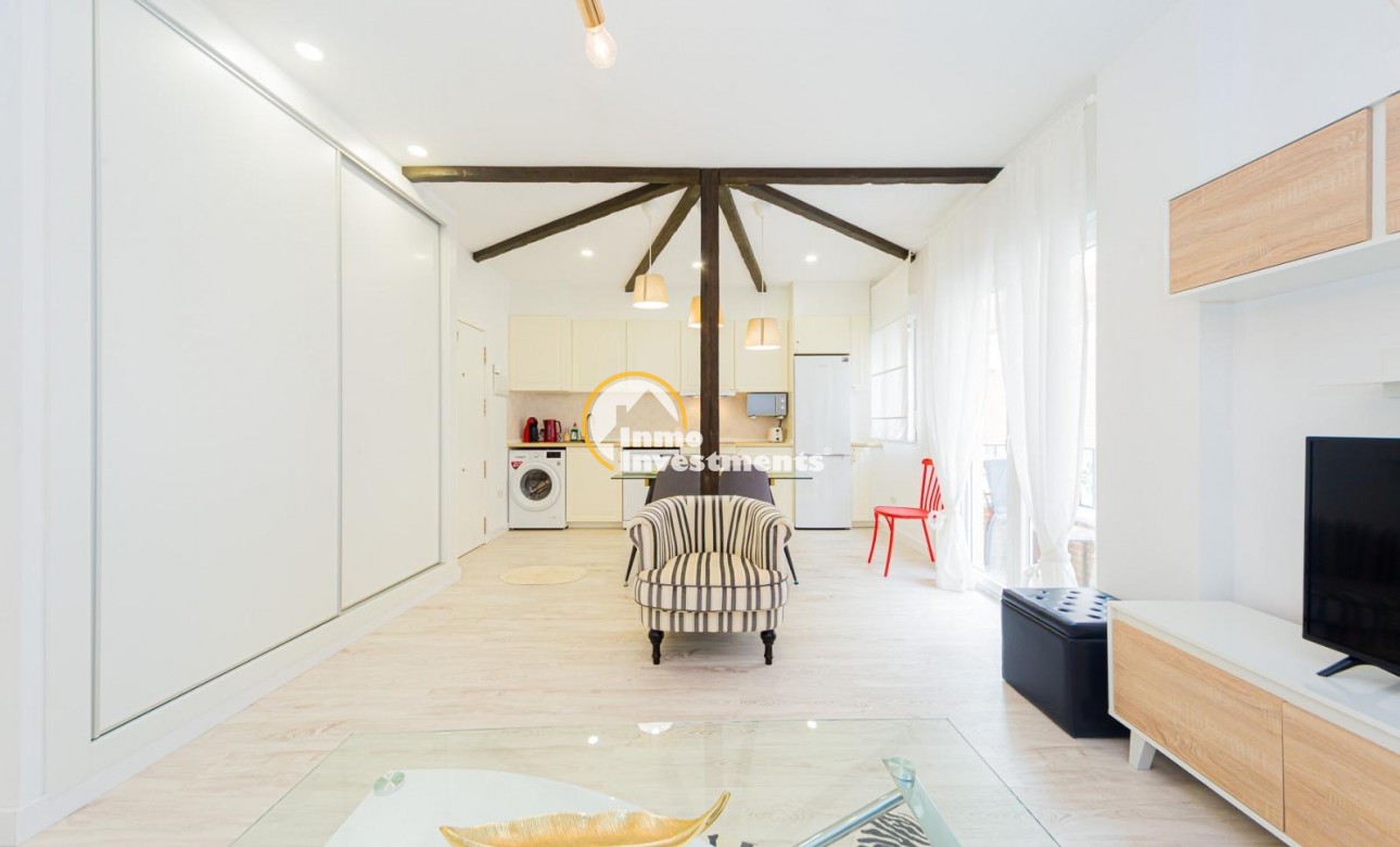 Resale - Apartment - Torrevieja