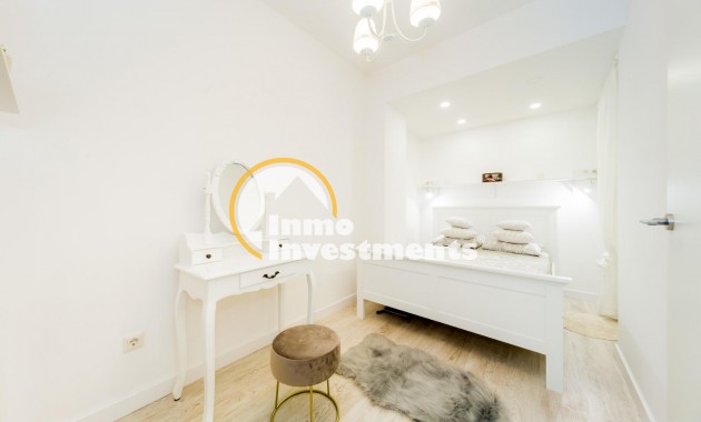 Resale - Apartment - Torrevieja