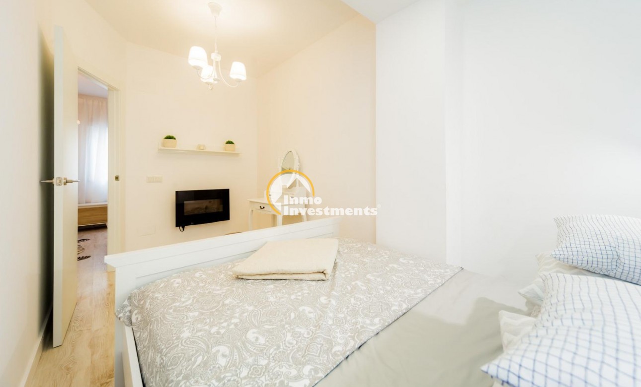 Resale - Apartment - Torrevieja