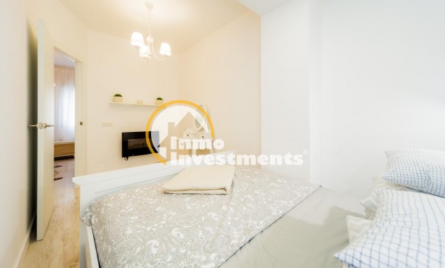 Resale - Apartment - Torrevieja