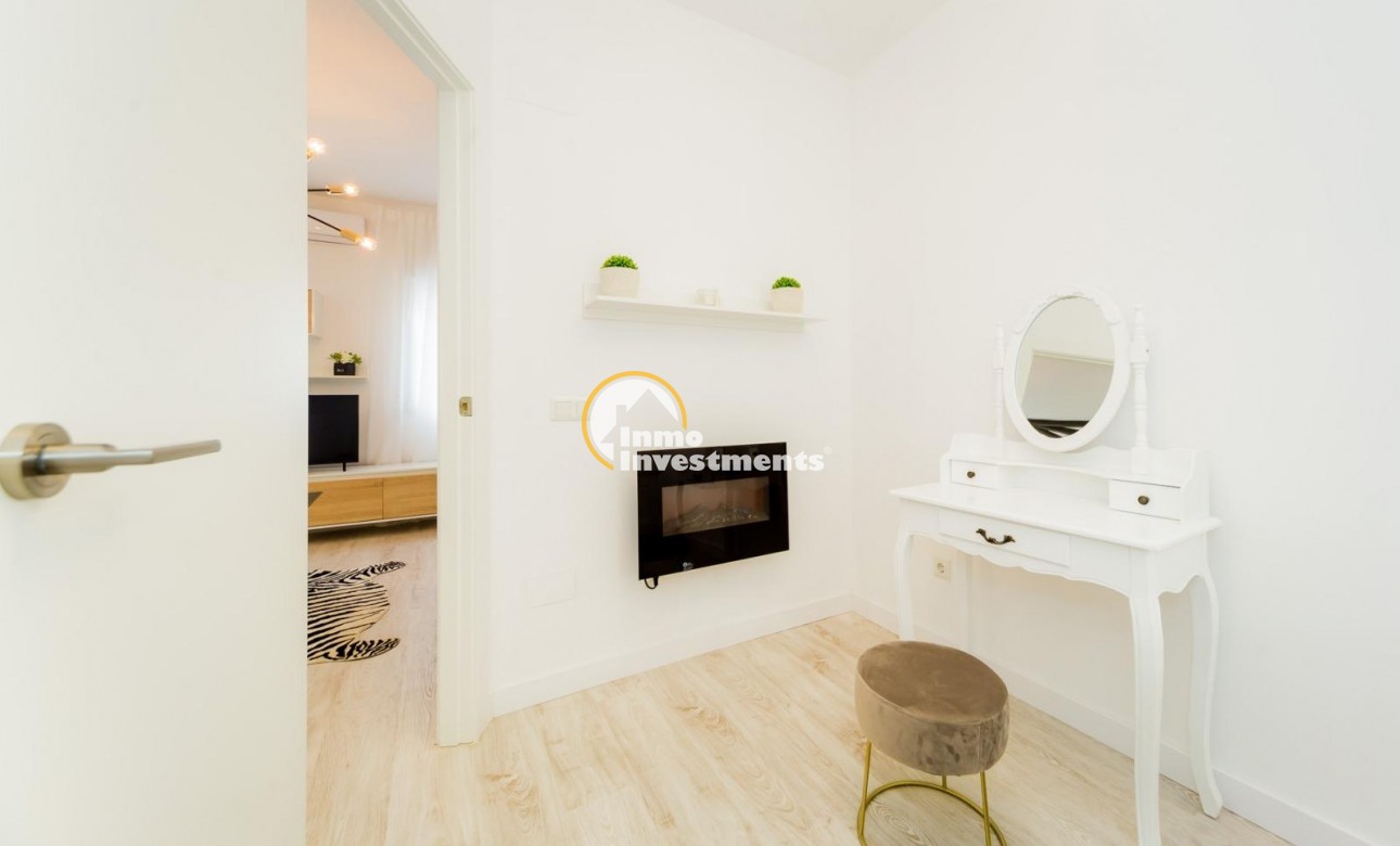 Resale - Apartment - Torrevieja