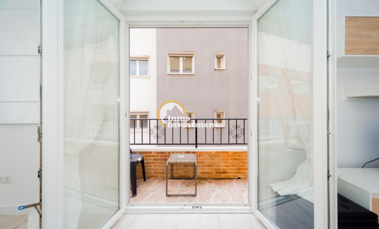 Resale - Apartment - Torrevieja