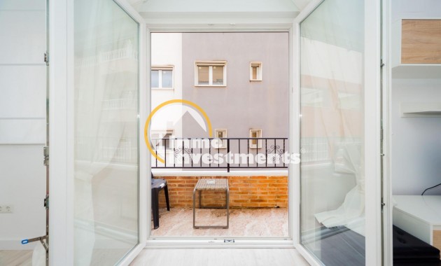 Resale - Apartment - Torrevieja