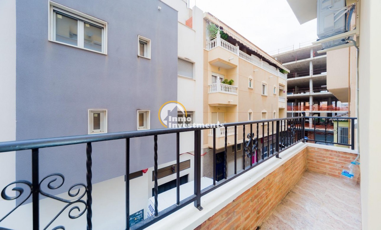 Resale - Apartment - Torrevieja