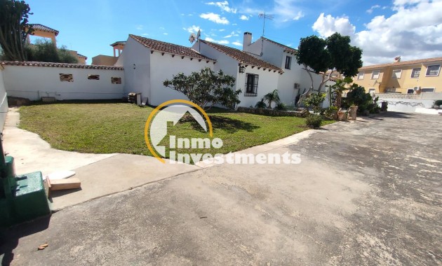 Reventa - Chalet independiente - Orihuela Costa - Villamartín-Las Filipinas