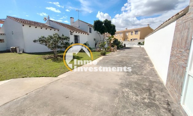 Reventa - Chalet independiente - Orihuela Costa - Villamartín-Las Filipinas