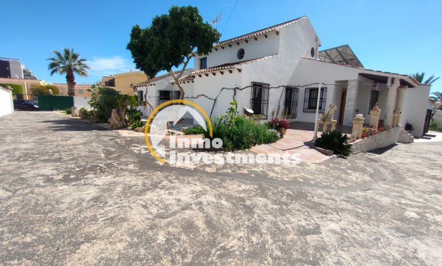 Reventa - Chalet independiente - Orihuela Costa - Villamartín-Las Filipinas