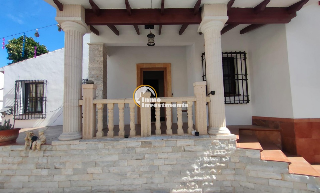 Reventa - Chalet independiente - Orihuela Costa - Villamartín-Las Filipinas