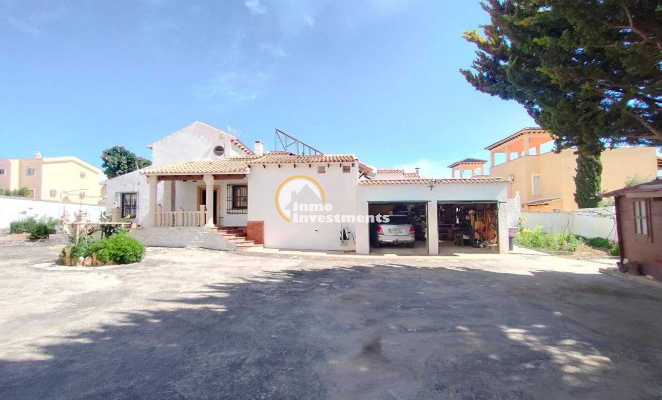Reventa - Chalet independiente - Orihuela Costa - Villamartín-Las Filipinas