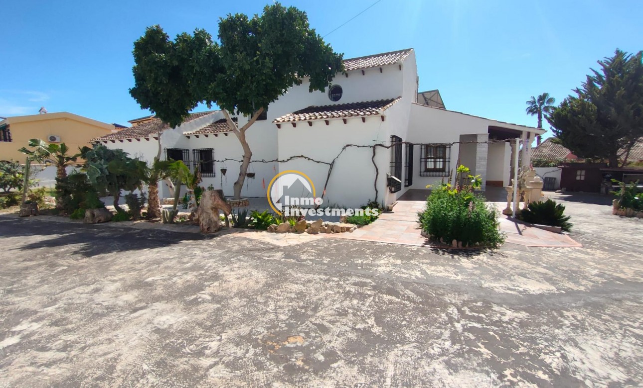 Reventa - Chalet independiente - Orihuela Costa - Villamartín-Las Filipinas