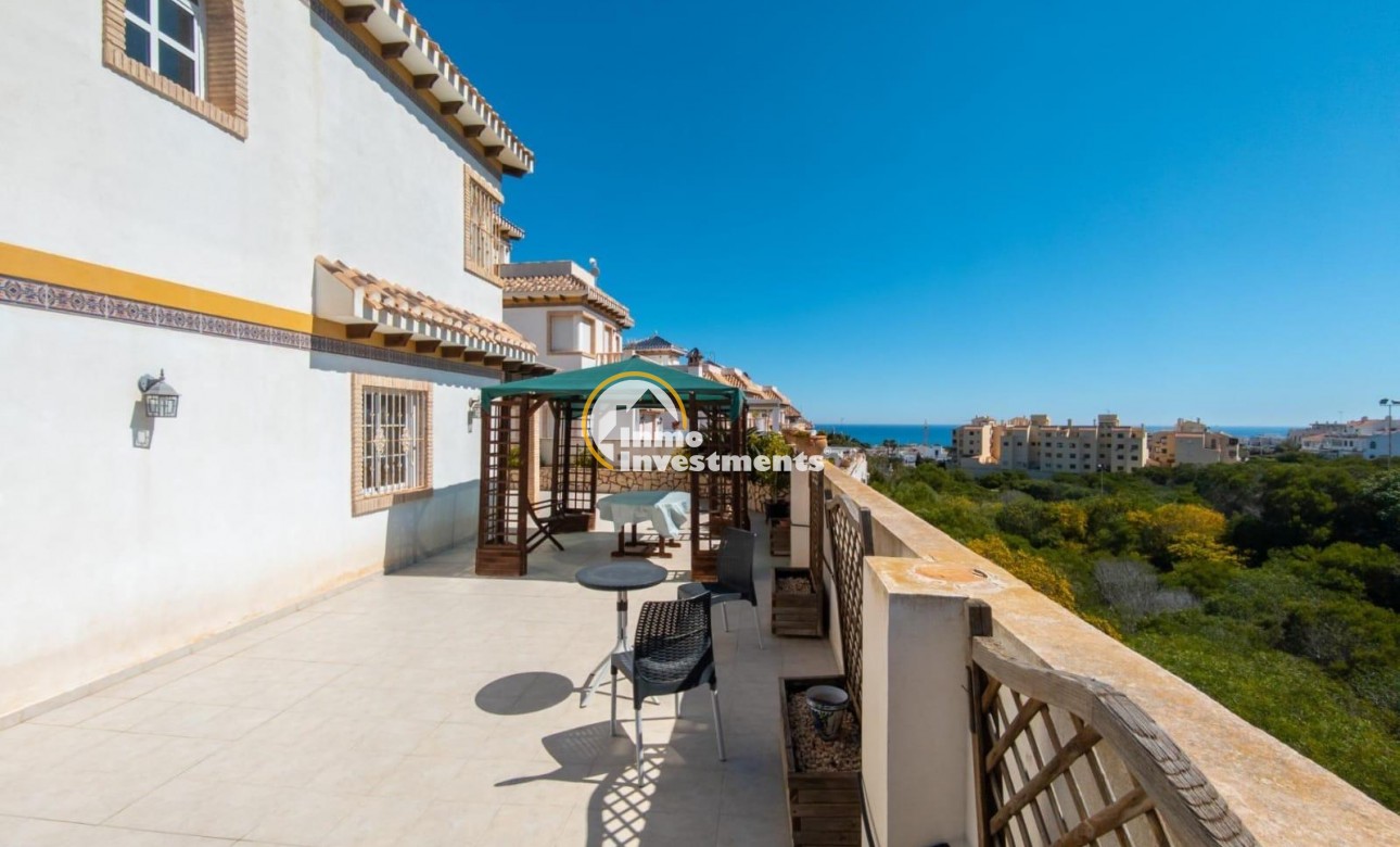 Reventa - Chalet independiente - Torrevieja - La Mata