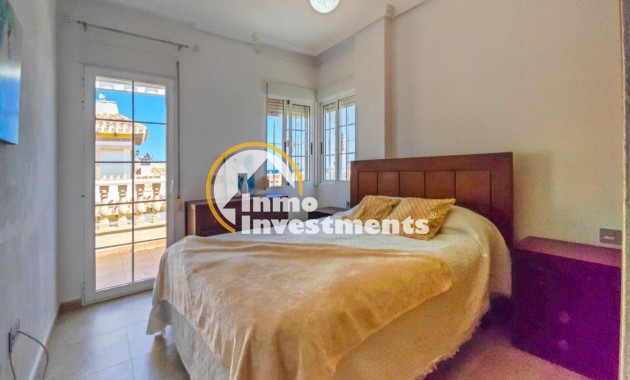 Reventa - Chalet independiente - Torrevieja - La Mata