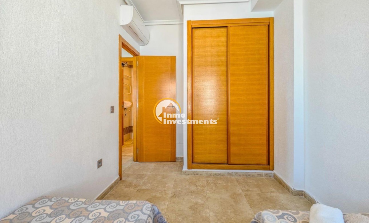 Reventa - Chalet independiente - Torrevieja - La Mata