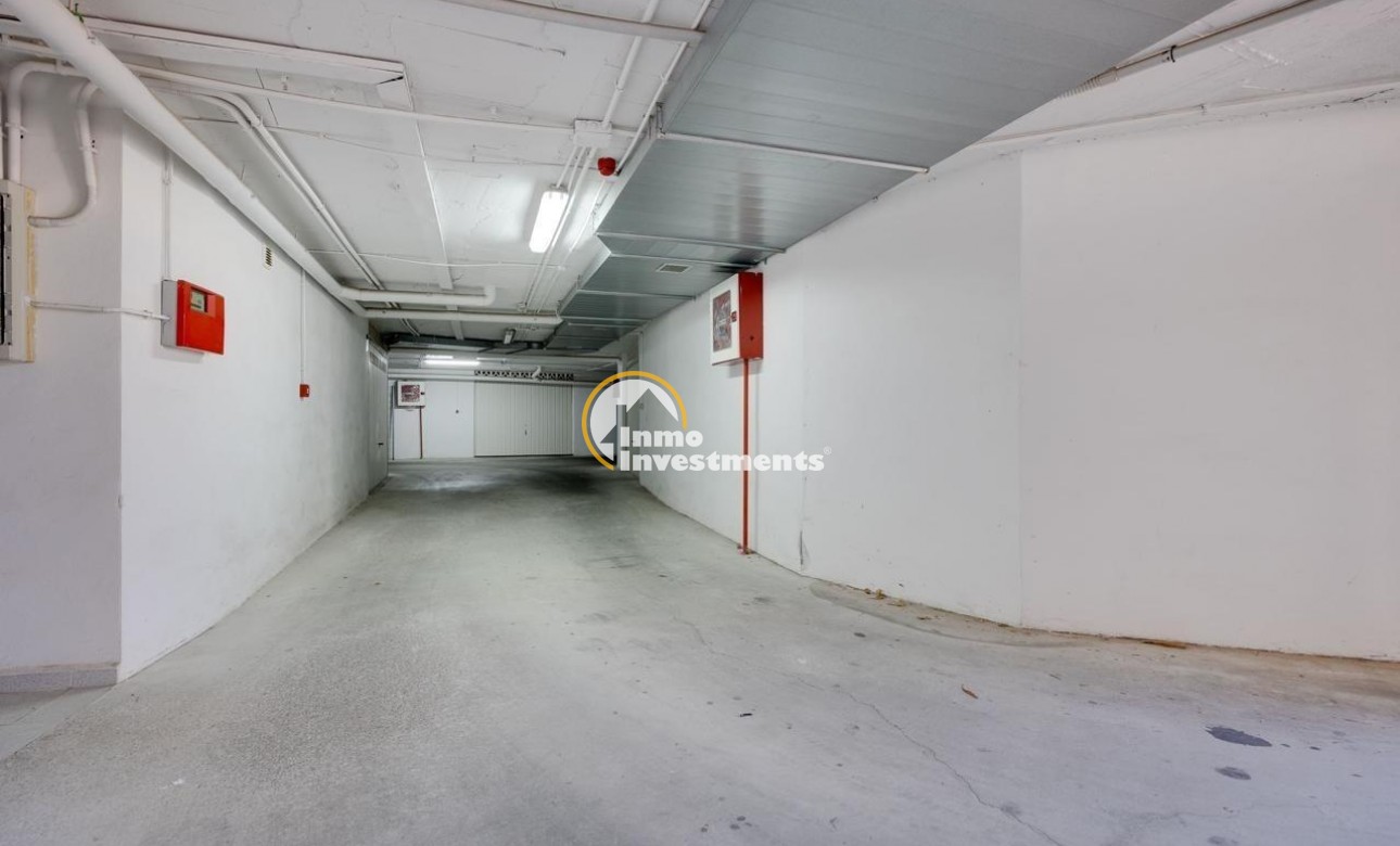 Reventa - Chalet independiente - Torrevieja - La Mata