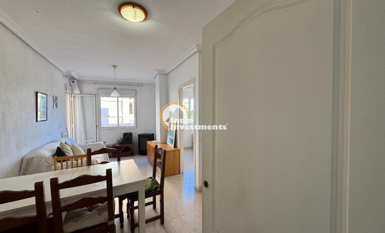 Reventa - Apartamento - Torrevieja - Estacion de autobuses